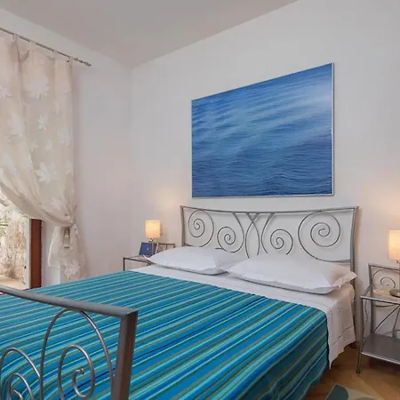 Holiday home Gorgeous In Hvar-jelsa *