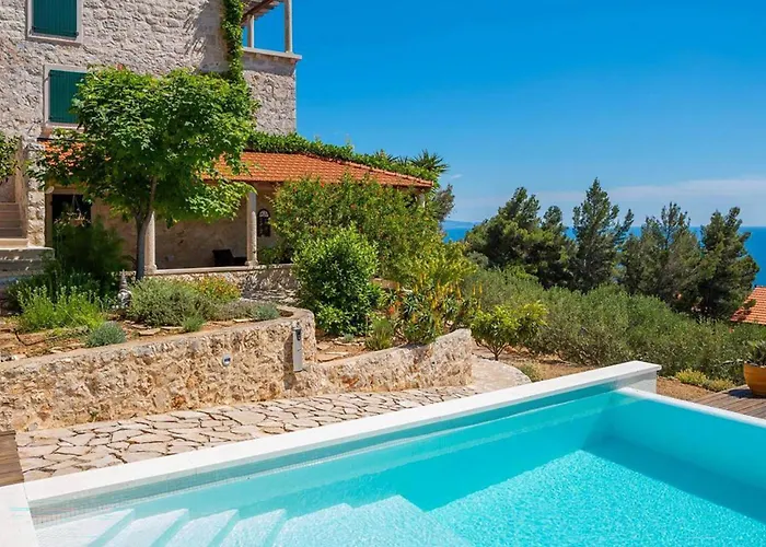 Lovely In Hvar-jelsa *