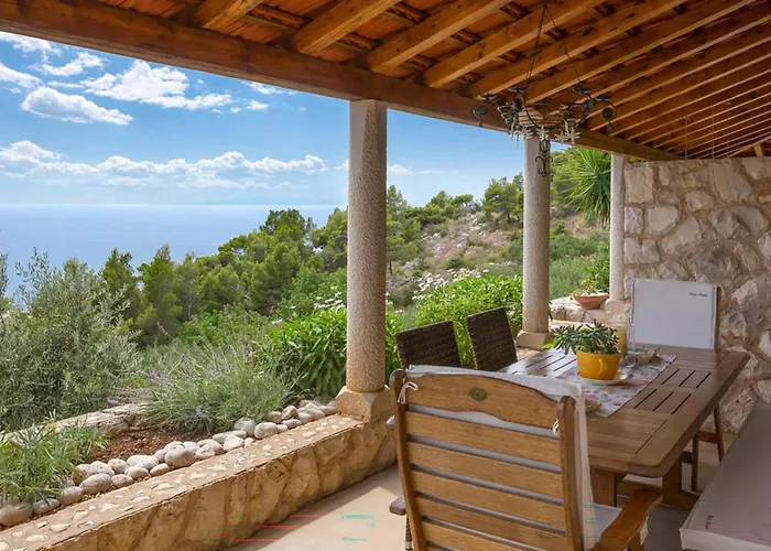 Lovely In Hvar-jelsa * סבטה נדלייה